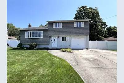 11 Starfire Drive, Centereach, NY 11720 - Photo 1