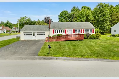 14 Mainetti Drive, Poughkeepsie, NY 12603 - Photo 1