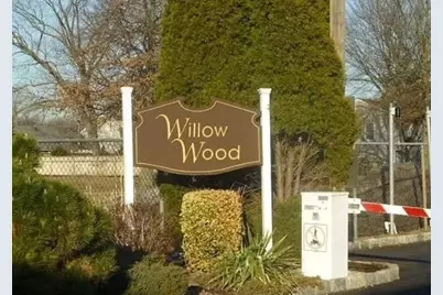 46 Balsam Court #46, Wantagh, NY 11793 - Photo 1