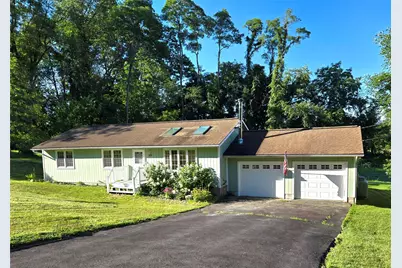 10 Aspinwall Road, Red Hook, NY 12571 - Photo 1