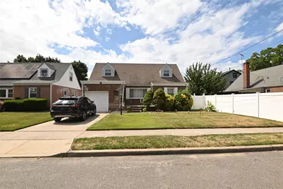 55 Elizabeth Street, Valley Stream, NY 11580 - Photo 1