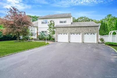 7 Sara Court, Nesconset, NY 11767 - Photo 1