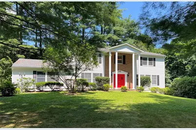 9 Upland Court, South Salem, NY 10590 - Photo 1