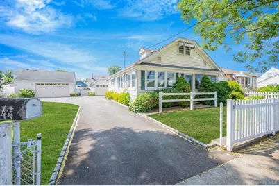 22 Oak Street, Hicksville, NY 11801 - Photo 1