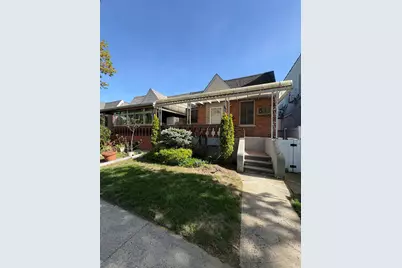 164-22 73rd Ave, Fresh Meadows, NY 11366 - Photo 1