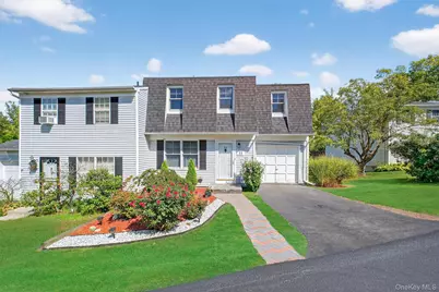 33 Aspen Court, Fishkill, NY 12524 - Photo 1