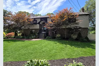 10 Canoe Place, Ronkonkoma, NY 11779 - Photo 1