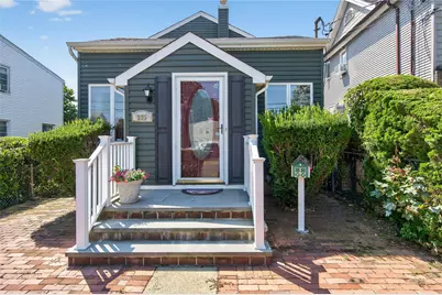 332 Mineola Avenue, Carle Place, NY 11514 - Photo 1