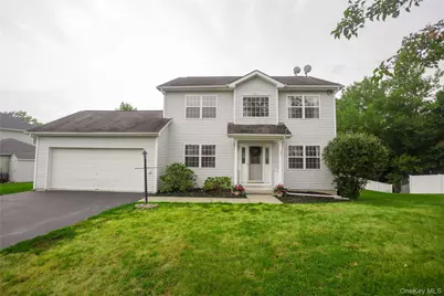 5 Rockcrest Place, Poughkeepsie, NY 12603 - Photo 1