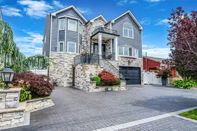 60 W 2nd Street, Freeport, NY 11520 - Photo 1