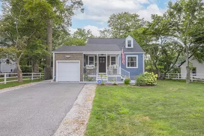 39 Grandview Avenue, Nanuet, NY 10954 - Photo 1