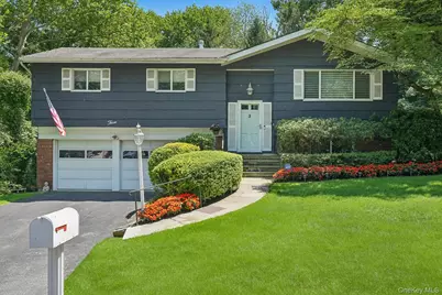 3 Old Farm Circle, White Plains, NY 10605 - Photo 1