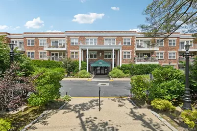 1534 Broadway #202, Hewlett, NY 11557 - Photo 1