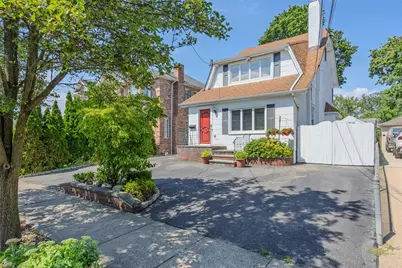 39 Nassau Road, Great Neck, NY 11021 - Photo 1