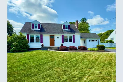 16 Caywood Place, Hyde Park, NY 12538 - Photo 1