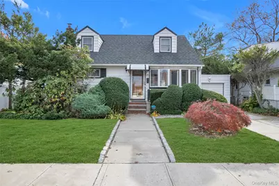 34 Heath Place, Hempstead, NY 11550 - Photo 1