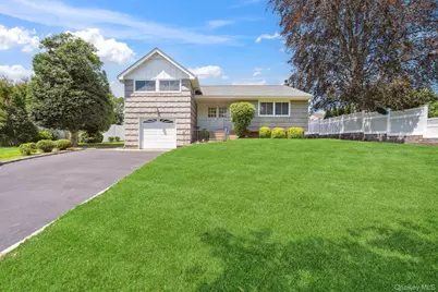 4 Jonquill Lane, Kings Park, NY 11754 - Photo 1