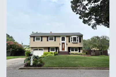 18 Hofstra Drive, Farmingville, NY 11738 - Photo 1