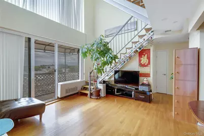 6422 Bay Parkway #6B, Brooklyn, NY 11204 - Photo 1