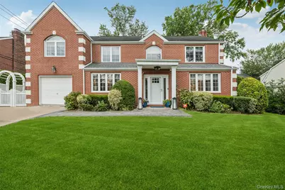 24 Old Estate Road, Manhasset, NY 11030 - Photo 1