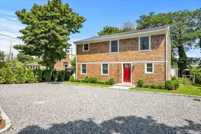 647 Montauk Highway, East Quogue, NY 11942 - Photo 1