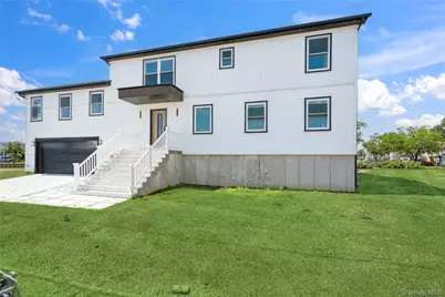 775 S 9th Street, Lindenhurst, NY 11757 - Photo 1