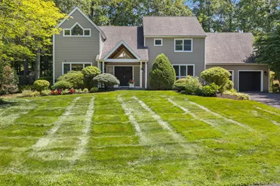 3 Benjamin Lane, Cortlandt Manor, NY 10567 - Photo 1