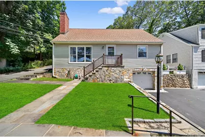 34 Custis Avenue, White Plains, NY 10603 - Photo 1