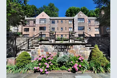 915 Wynnewood Road #H4, Pelham, NY 10803 - Photo 1