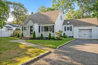 135 Woodlawn Avenue, Saint James, NY 11780 - Photo 1