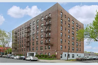 152-72 Melbourne Ave #2A, Flushing, NY 11367 - Photo 1