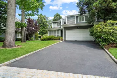 35 Tiffany Circle, Manhasset, NY 11030 - Photo 1