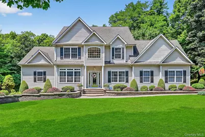 11 Arrowhead Court, Balmville, NY 12550 - Photo 1