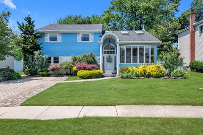 38 Loretta Drive, Syosset, NY 11791 - Photo 1