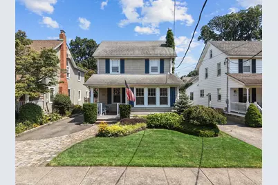 107 Pine Street, Rockville Centre, NY 11570 - Photo 1