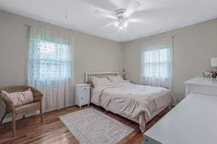 65 Stratford N, Roslyn Heights, NY 11577 - Photo 13