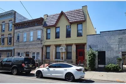 586 Onderdonk Avenue, Ridgewood, NY 11385 - Photo 1