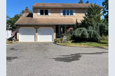 639 Townline Road, Hauppauge, NY 11788 - Photo 1