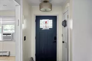 559 Arlington Pl, Cedarhurst, NY 11516 - Photo 3