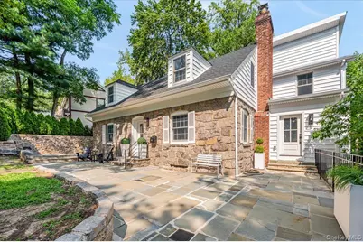 97 Station Road, Great Neck, NY 11023 - Photo 1