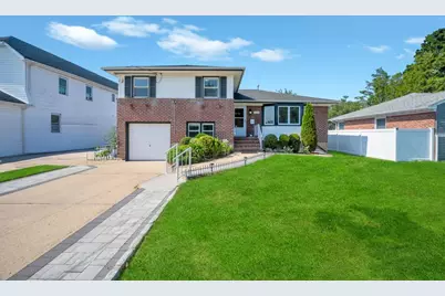 129 8th Street, Hicksville, NY 11801 - Photo 1