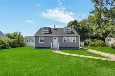 718 Taylor Avenue, Patchogue, NY 11772 - Photo 1