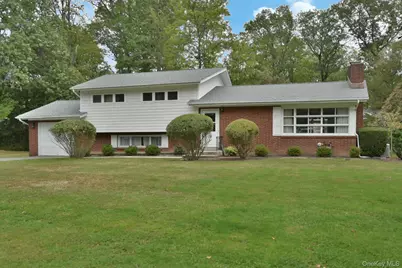 4 Susan Drive, New City, NY 10956 - Photo 1