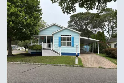 1661 Old Country Road #500, Riverhead, NY 11901 - Photo 1