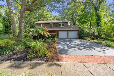 10 Quincy Lane, Smithtown, NY 11787 - Photo 1
