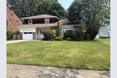 6 New York Avenue, Freeport, NY 11520 - Photo 1