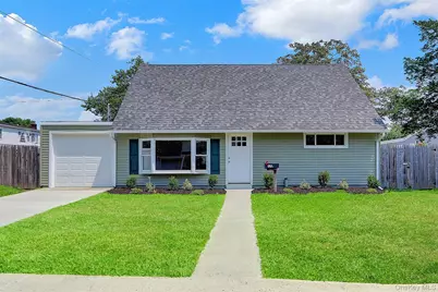 328 Martin Place, Bethpage, NY 11714 - Photo 1