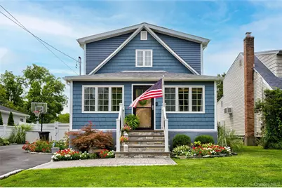 253 4th Street, East Northport, NY 11731 - Photo 1