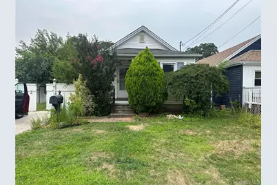 1060 Webber Avenue, West Hempstead, NY 11550 - Photo 1