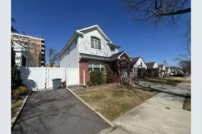 162-11 12nd Ave, Whitestone, NY 11357 - Photo 1